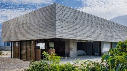 Exterior of One-Legged House in Japan by IGArchitects