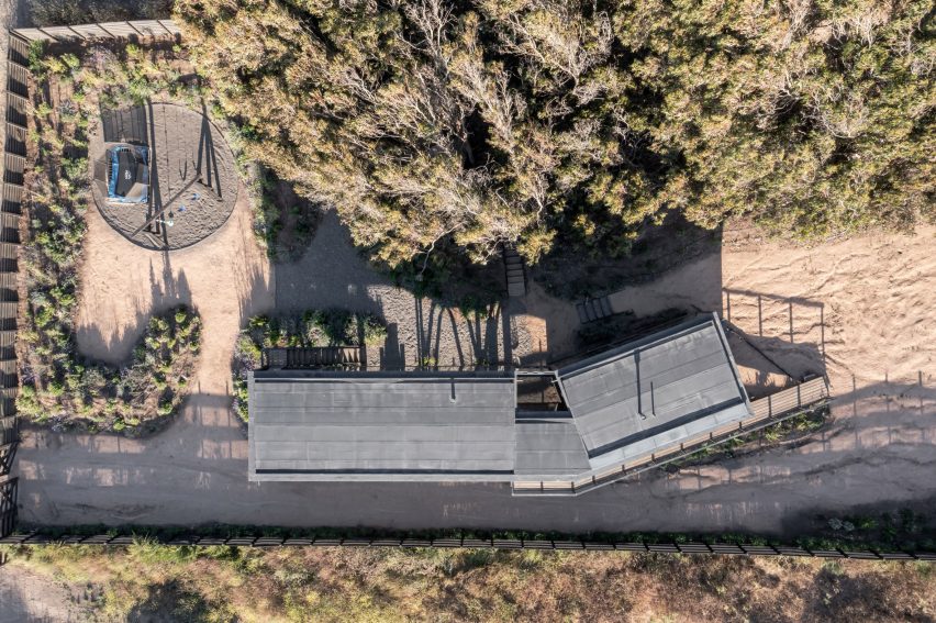 Pratt House by ERRE Arquitectos