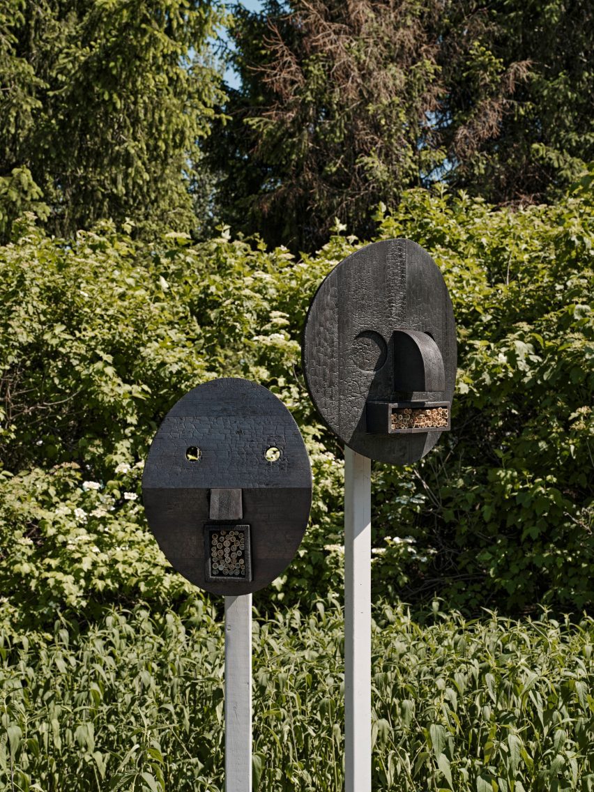 Public Access by Furnishing Utopia