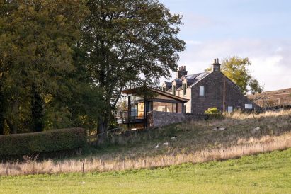Exterior of Rescobie Pavilion by Kris Grant Architect outside Scottish house