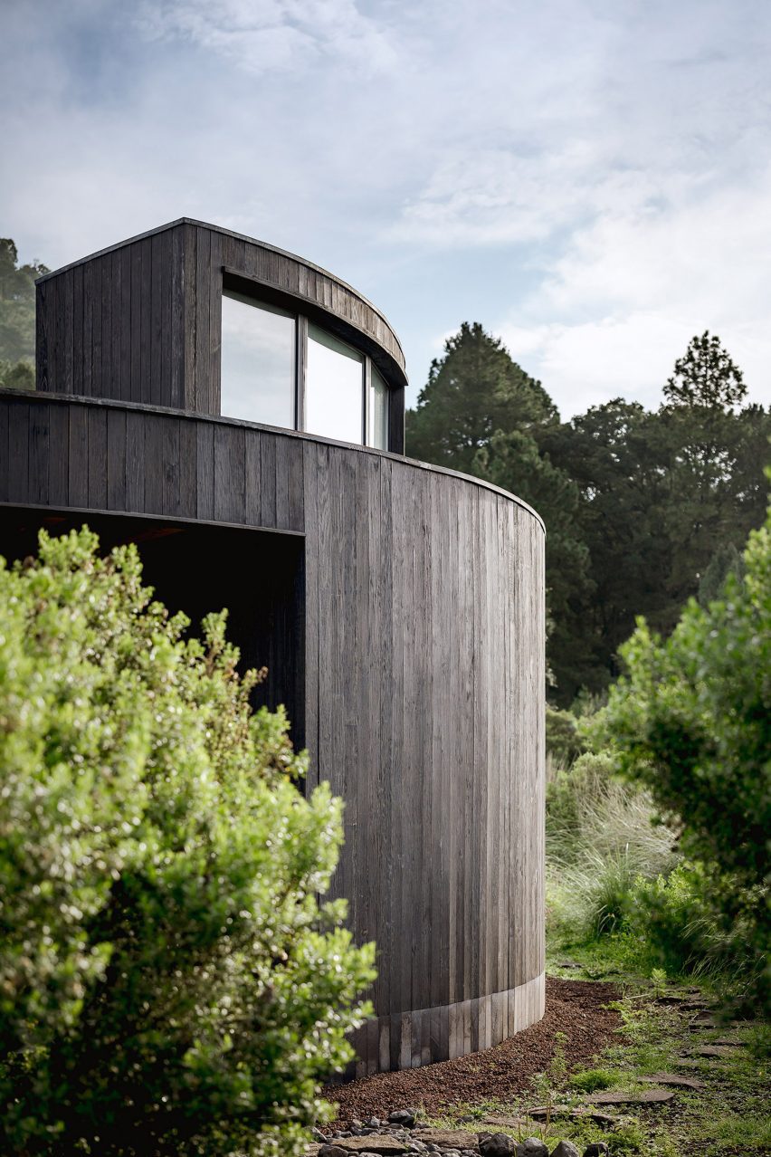 Rain Harvest Home Robert Hutchison Architecture and Javier Sanchez Arquitectos