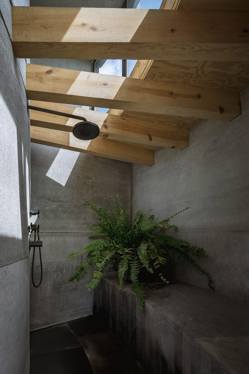 Rain Harvest Home Robert Hutchison Architecture and Javier Sanchez Arquitectos