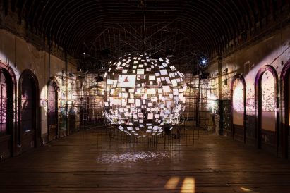 Bird murmuration display at Sarah Sze installation
