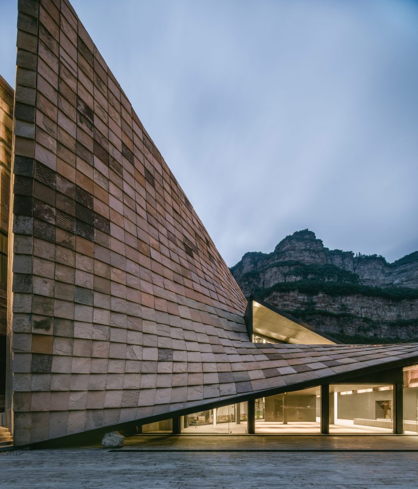 Taihang Xinyu Art Museum by Wang Chong Studio