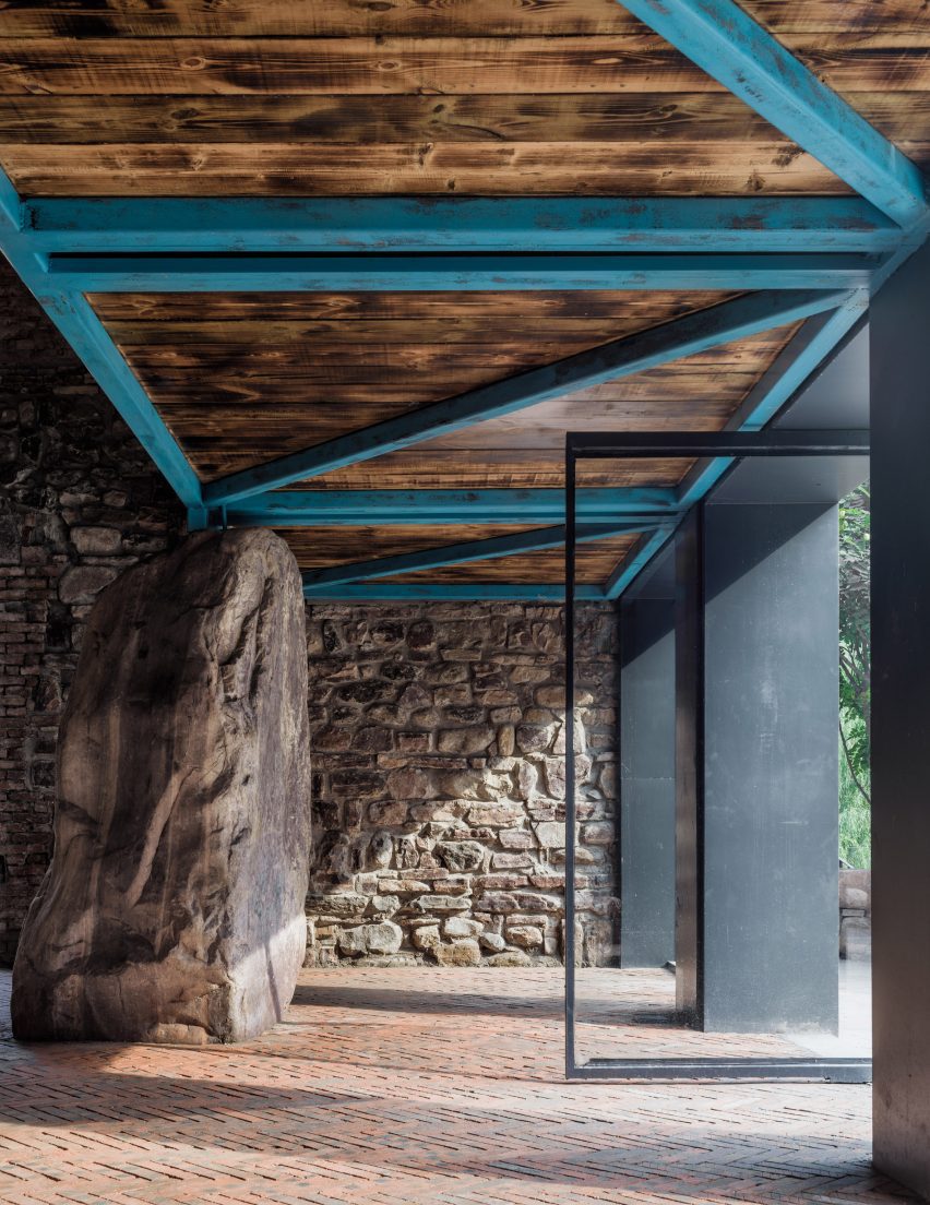 Taihang Xinyu Art Museum by Wang Chong Studio