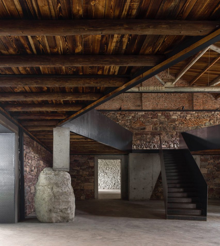 Taihang Xinyu Art Museum by Wang Chong Studio