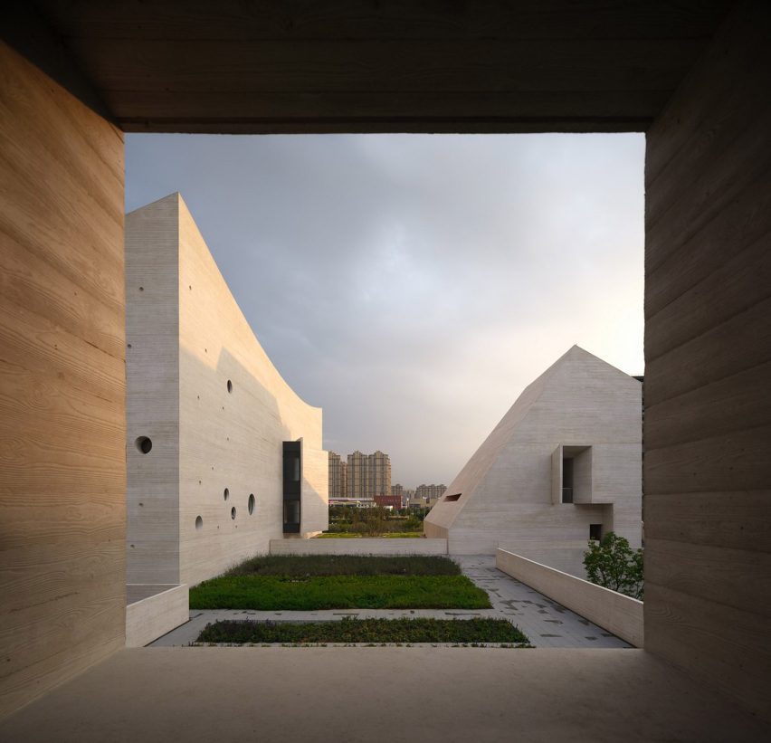 Interior of Shanfeng Academy by Open Architecture