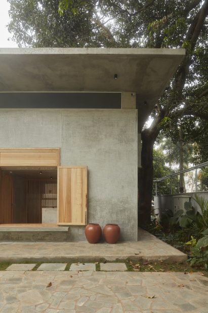 Exterior photo of Cabin House