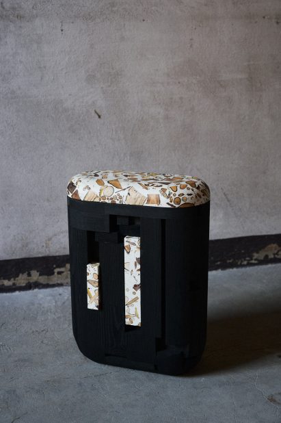Seat by Yuma Kano