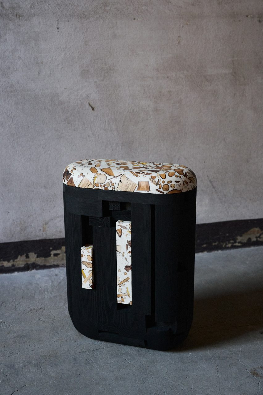 Seat by Yuma Kano