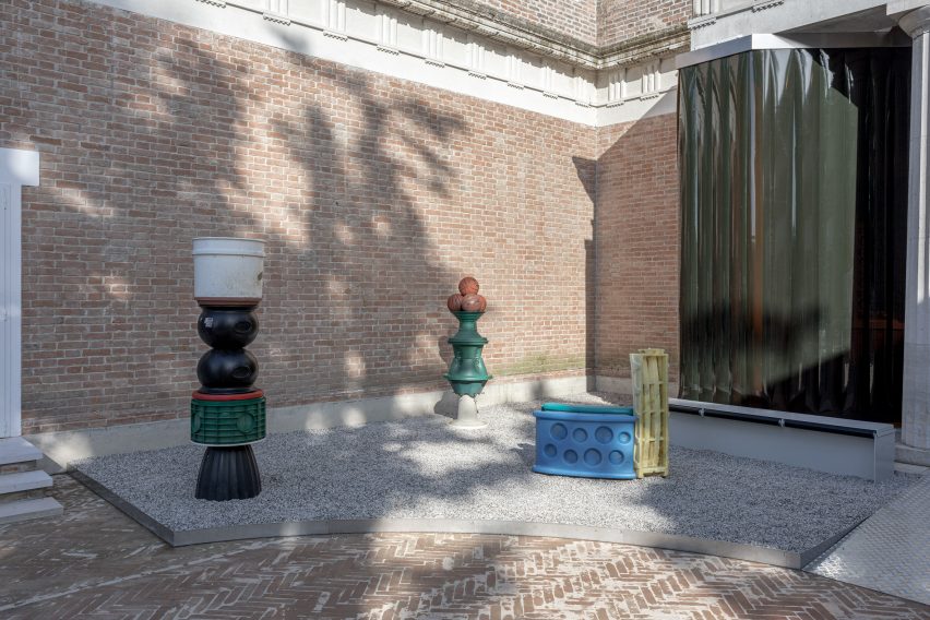Yeager artworks outside US pavilion in Venice