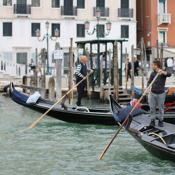 Venice gondoliers