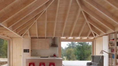 House in El Peumo, Chile by Cristian Izquierdo Hehmann