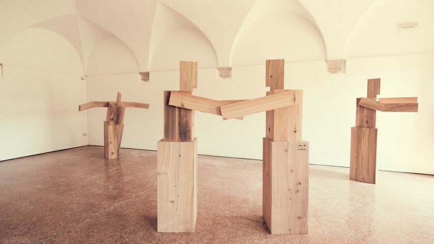 Álvaro Siza creates figures for Holy See pavilion at Venice Architecture Biennale