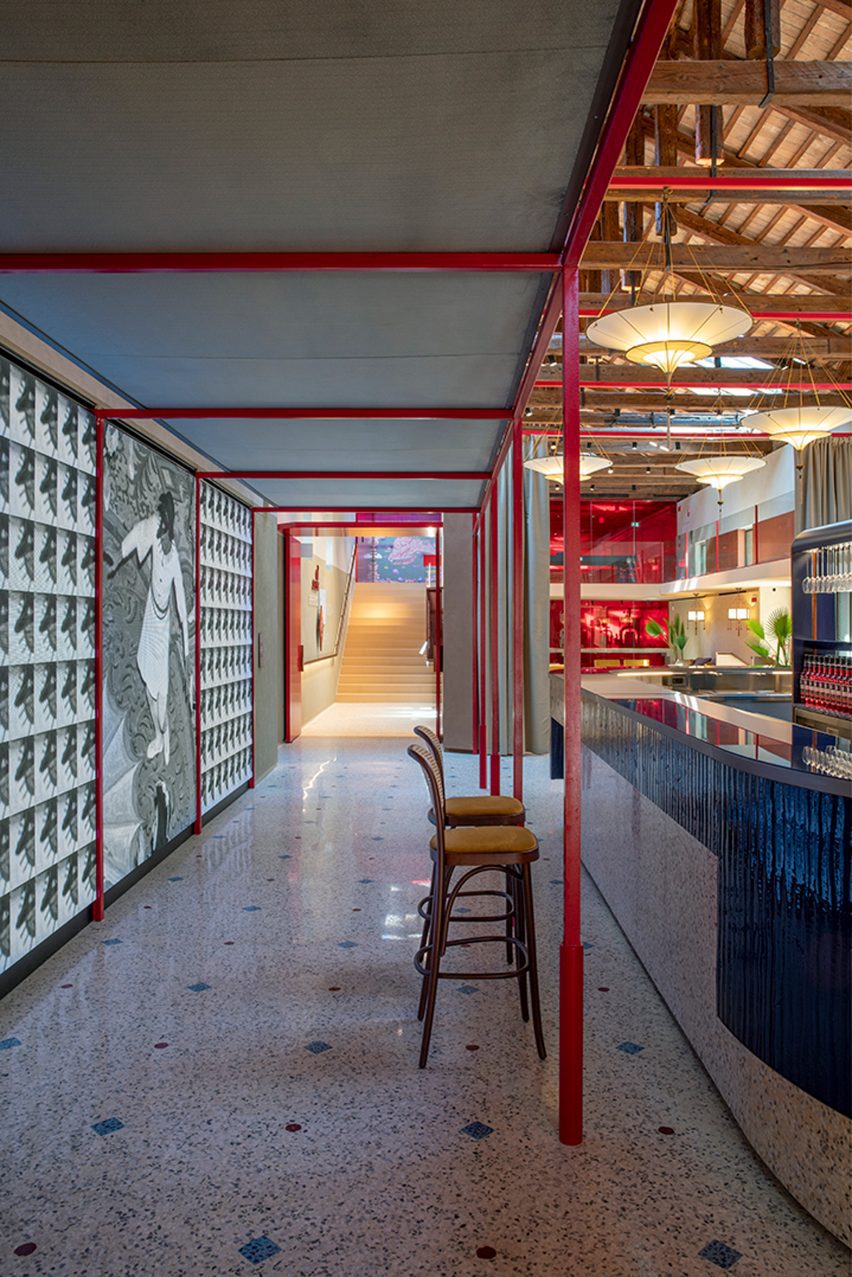 Ca' Select bar, visitor centre and production facility in Venice