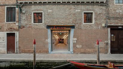 Ca' Select bar, visitor centre and production facility in Venice