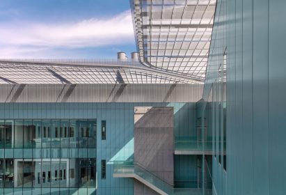 Brise soleil canopy