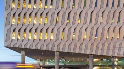 ASU research center by Grimshaw