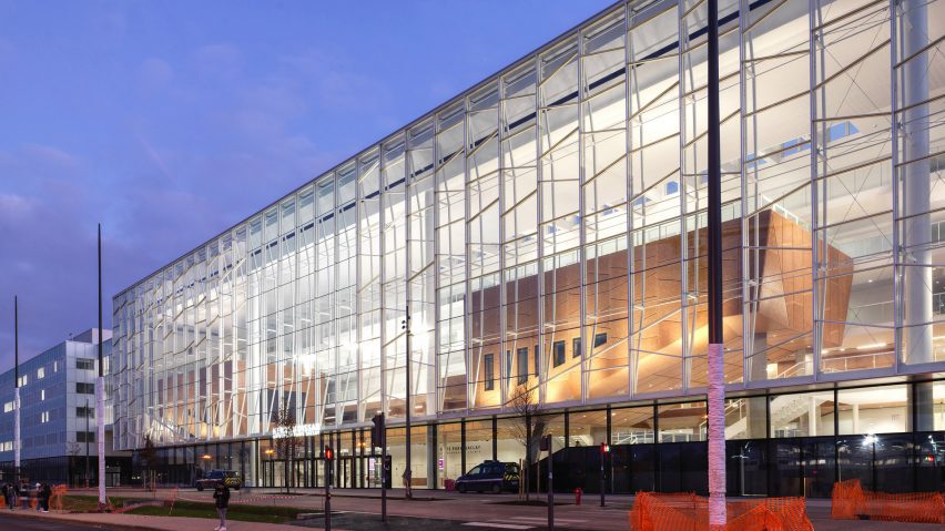 Exterior of Biology-Pharmacy-Chemistry Research and Education Complex by Bernard Tschumi