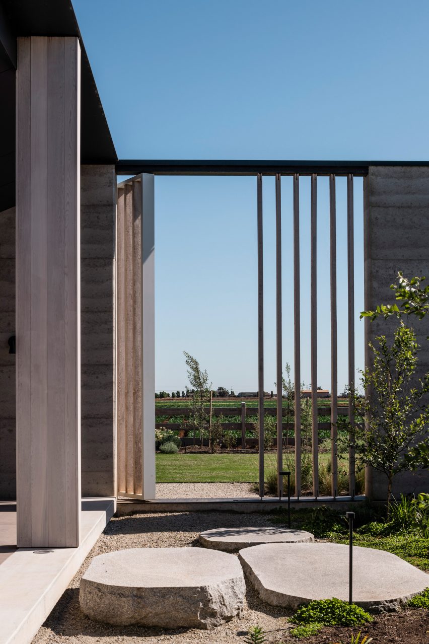 Rammed-earth house in Australia