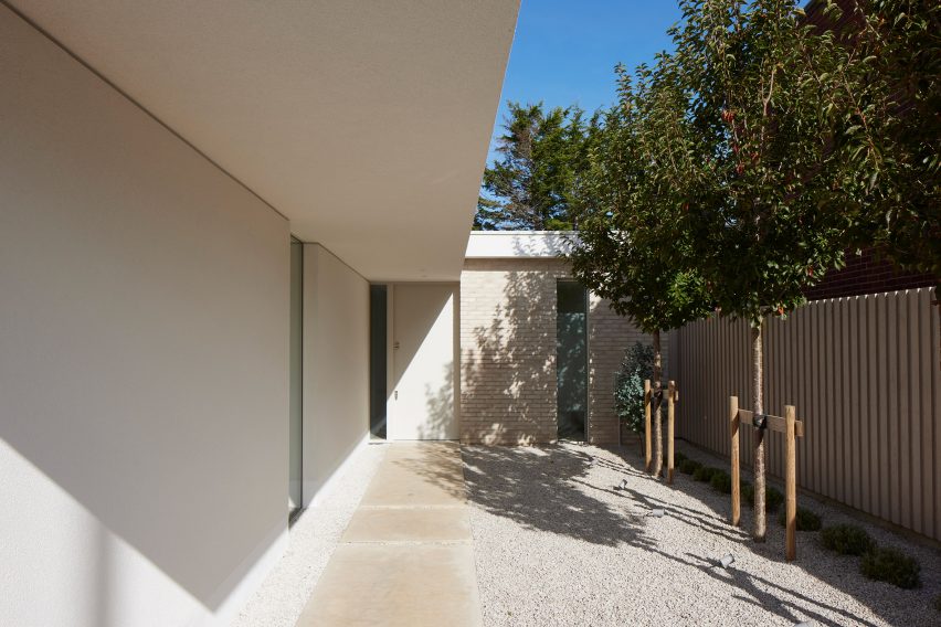 Exterior of Case House by Ström Architects