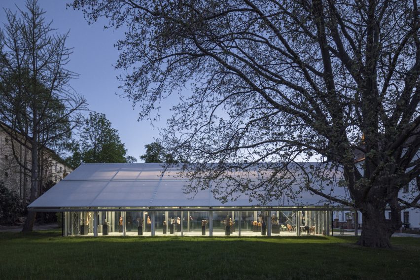 Photo of Mendell's Greenhouse