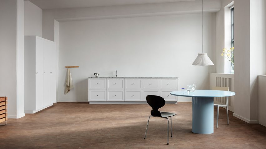 Neutral coloured kitchen