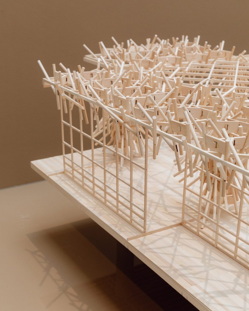 Hood Design Studio in Force Majeure