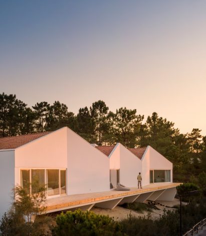 White facade of Pura Comporta vacation villa by Falcão de Campos