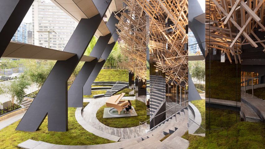 Semi-enclosed lobby of Kengo Kuma vancouver skyscraper