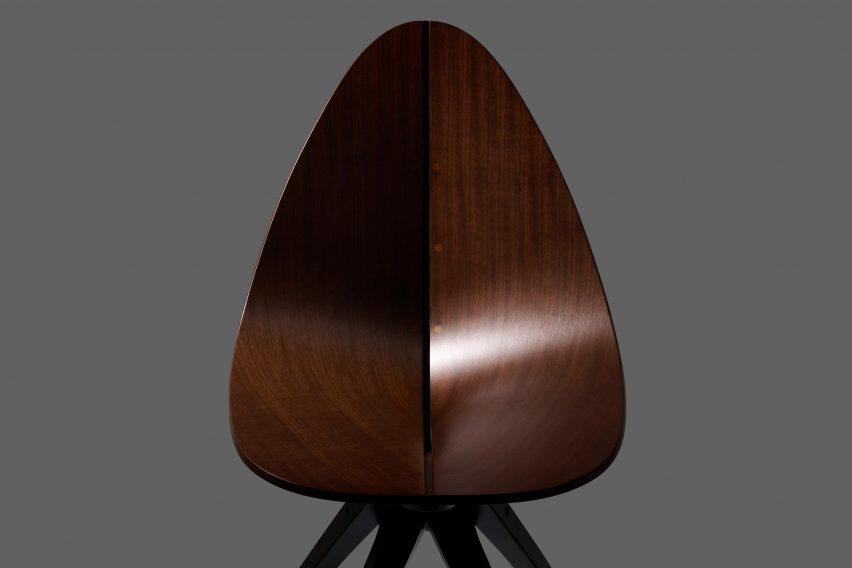 Wooden Edaha shell chair by Koyori