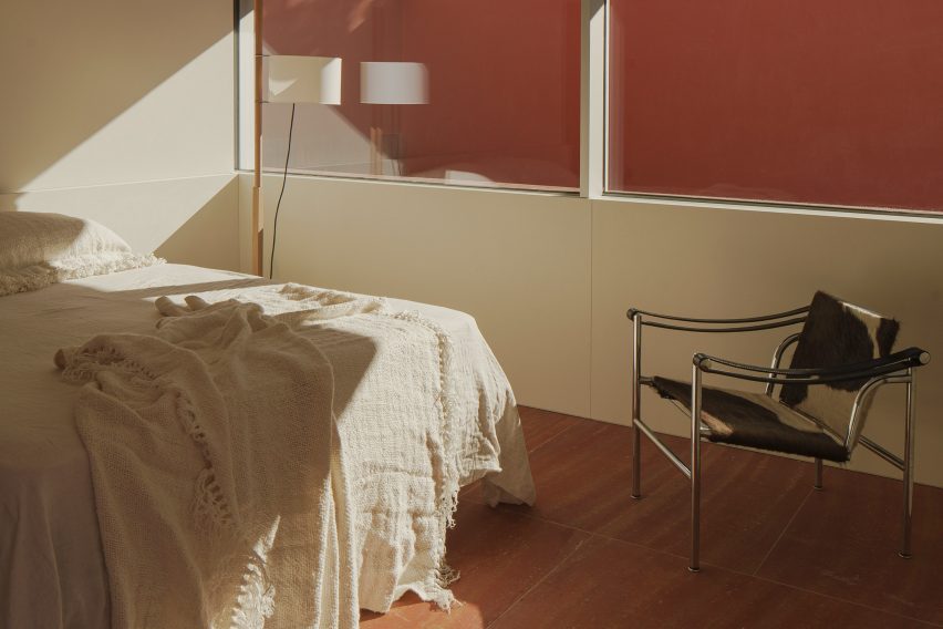 La Casa de los Olivos in Valencia by Balzar Arquitectos