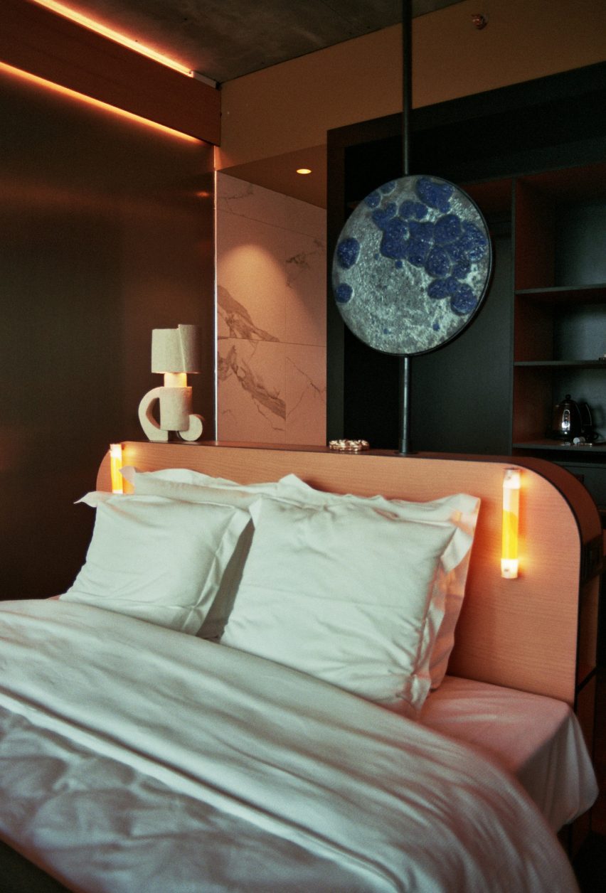 Mix Brussels hotel bedroom