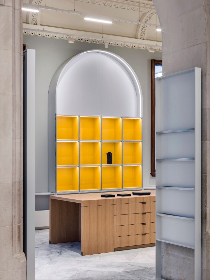 National Portrait Gallery shops in London by Alex Cochrane Architects