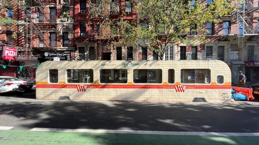 Joey Roses outdoor dining shelter in New York City