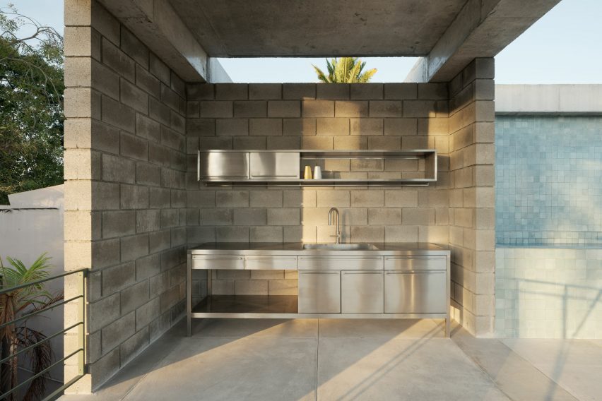 Nico Loma Alta by Hybrid and Palma