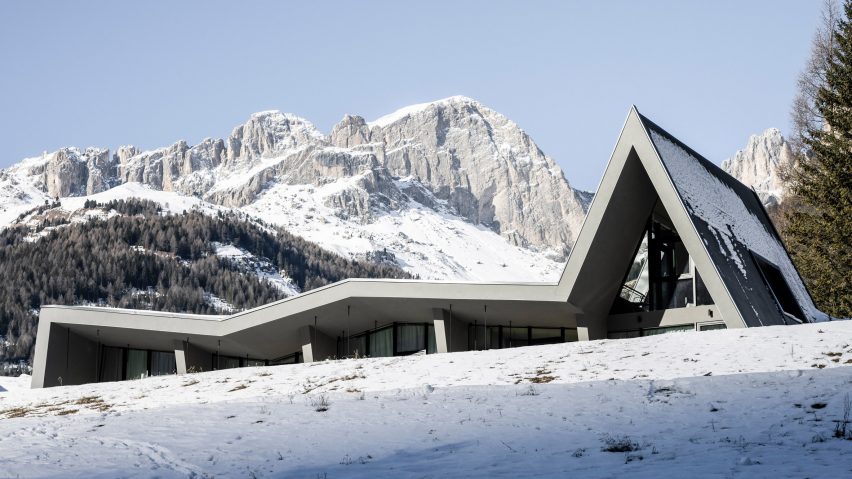 Exterior image of Olympic Spa Hotel