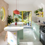 Graphic House by Office S&M