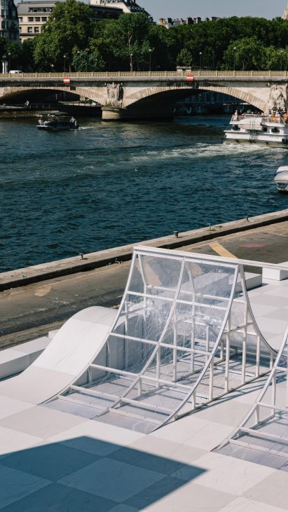 Clear skate ramp in Paris by PlayLab Inc