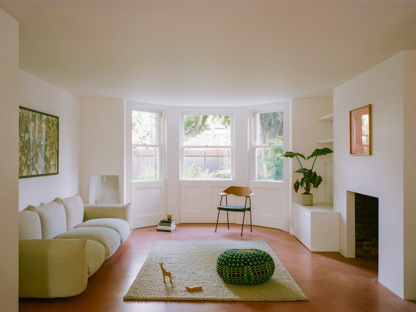 Interior of Pigment House by Unknown Works