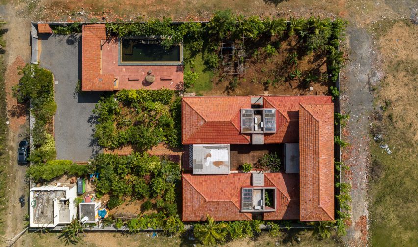 Courtyard house near Chennai by Rain Studio