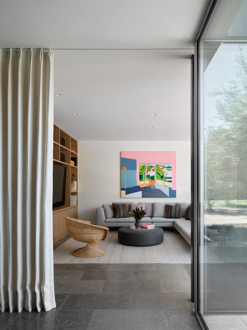 Santa Monica Modern House by Walker Warner Architects
