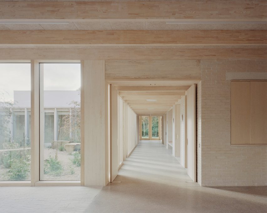 Interior of Hampshire temple by James Gorst Architects