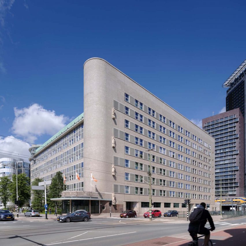 Stationspostgebouw by KCAP