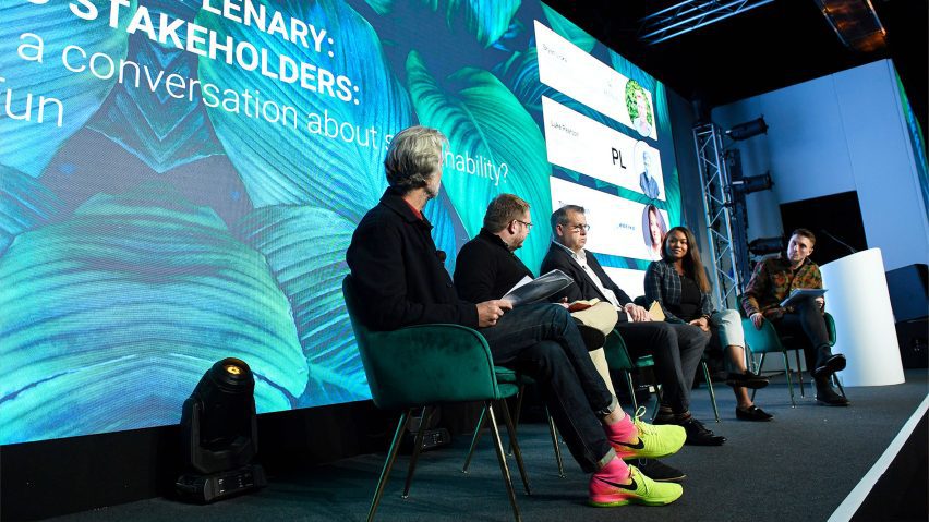 Photo of discussion at Sustainable Design Summit