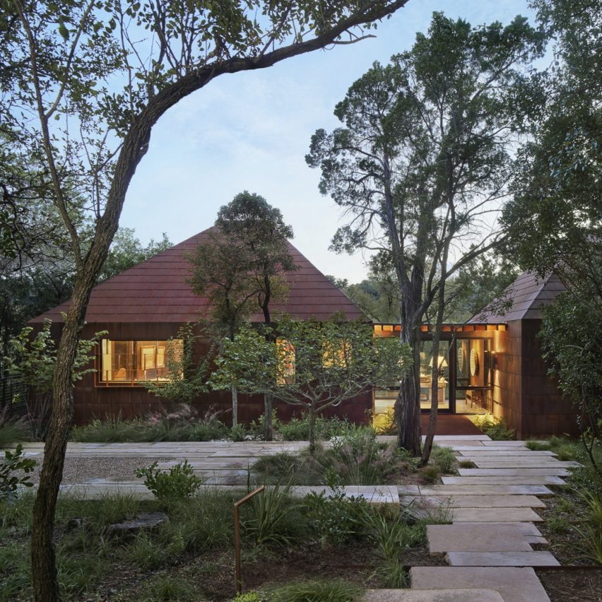 River Bend Residence by Lake|Flato Architects