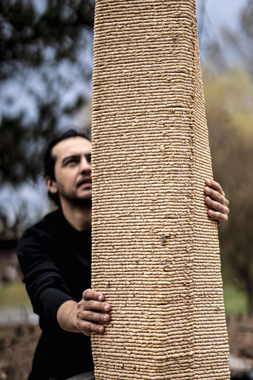 Concrete formwork made of sawdust