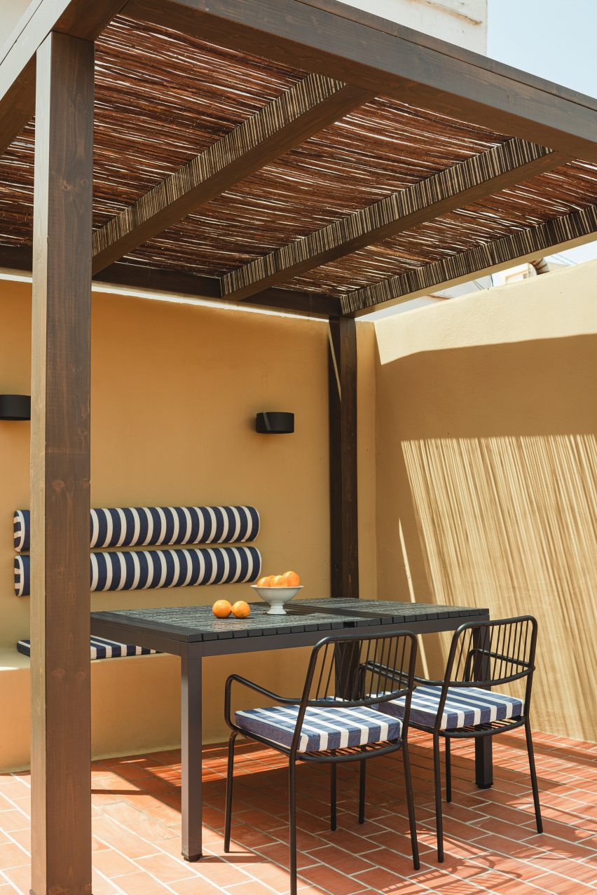 Casa Cabanyal in Valencia by Viruta Lab