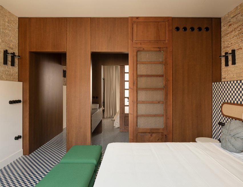 Casa Cabanyal in Valencia by Viruta Lab