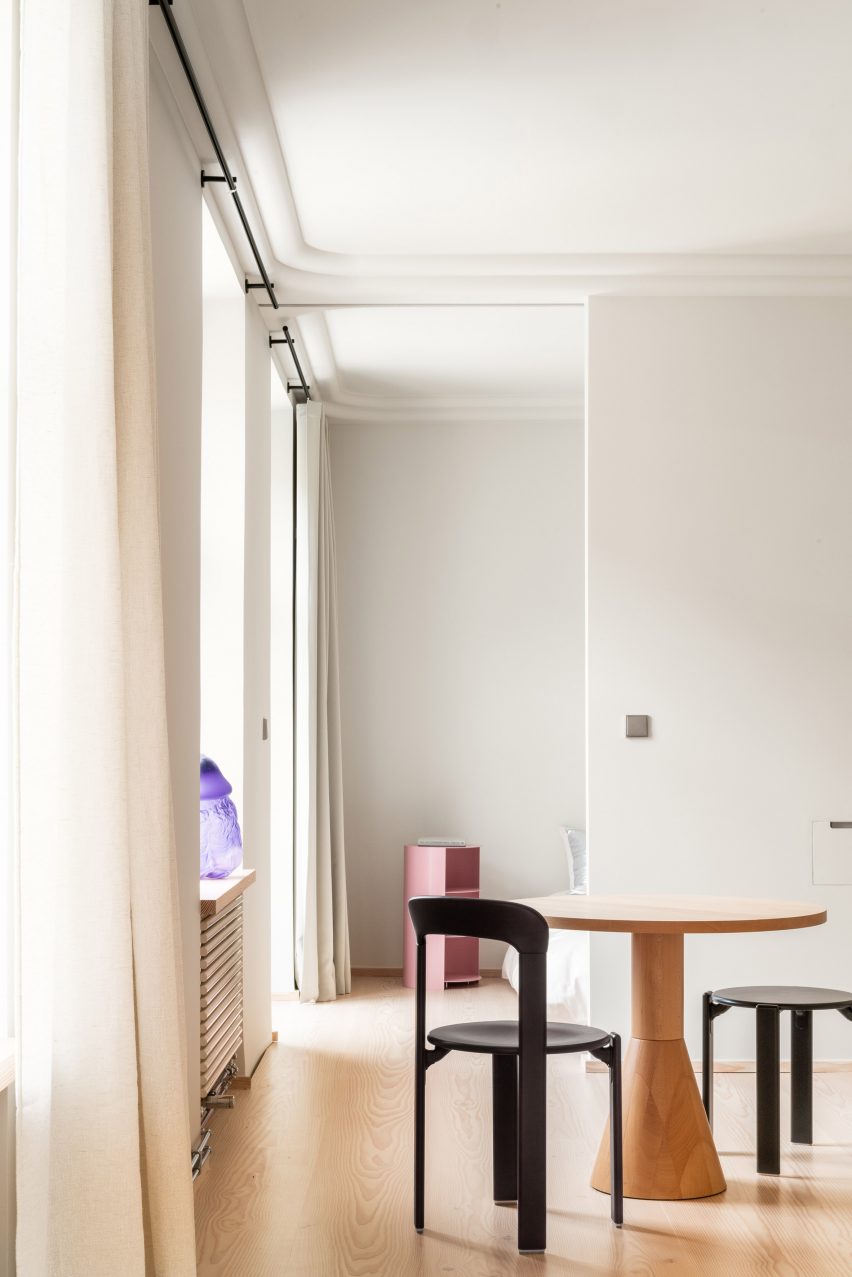 Dining room interior of Cloudy Outlines apartment by Note Design Studio